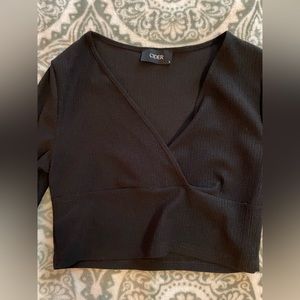 Cropped Black Long-Sleeve Top